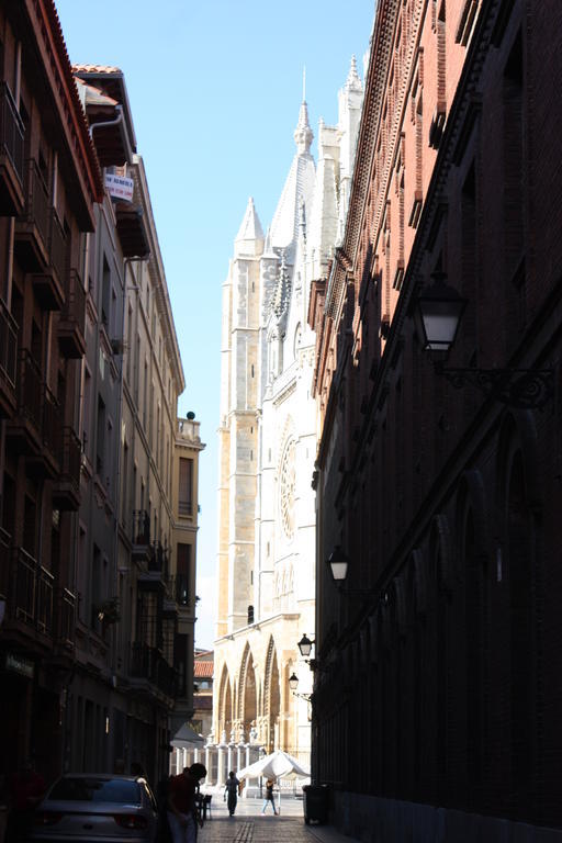 Apartamento La Cenicienta Catedral Leon Room photo